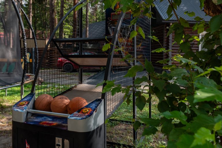 Children's outdoor recreation areas