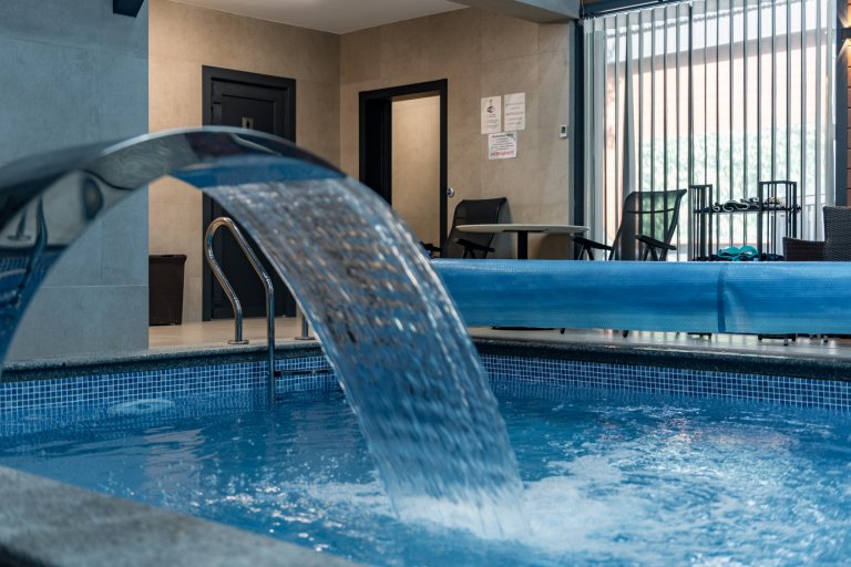 COMBO (Sauna + Pool)