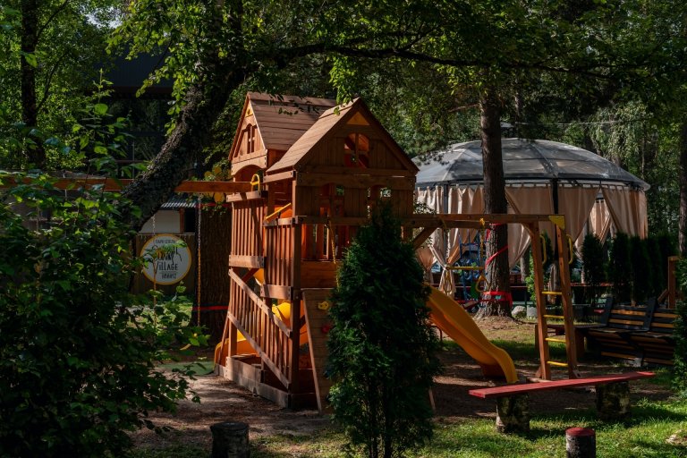 Children's outdoor recreation areas
