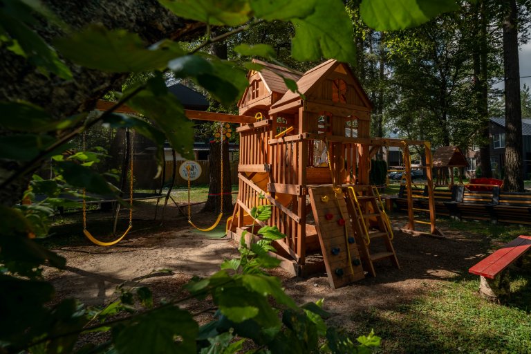 Children's outdoor recreation areas