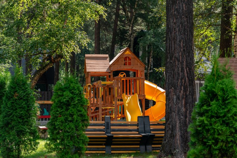 Children's outdoor recreation areas